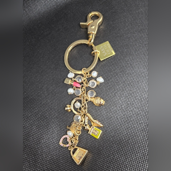 Saks Fifth Ave - purse charm / keyring - Picture 6 of 6